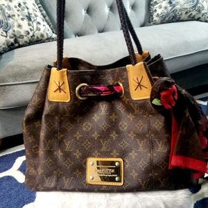 Louisvuiton shoulder bag